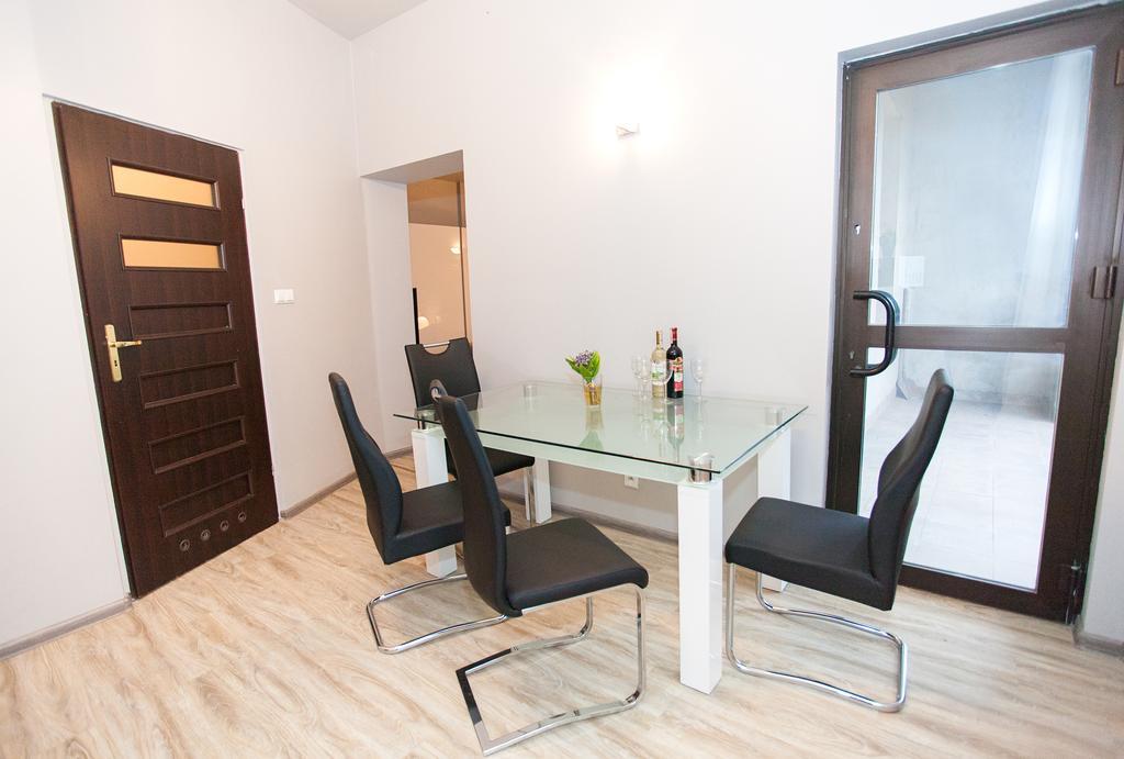 Studio Apartament Centrum Kattowitz Exterior foto